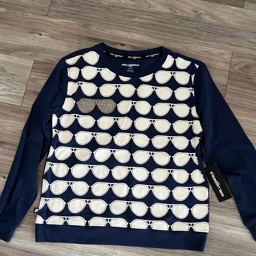 Karl Lagerfeld Sweater new small